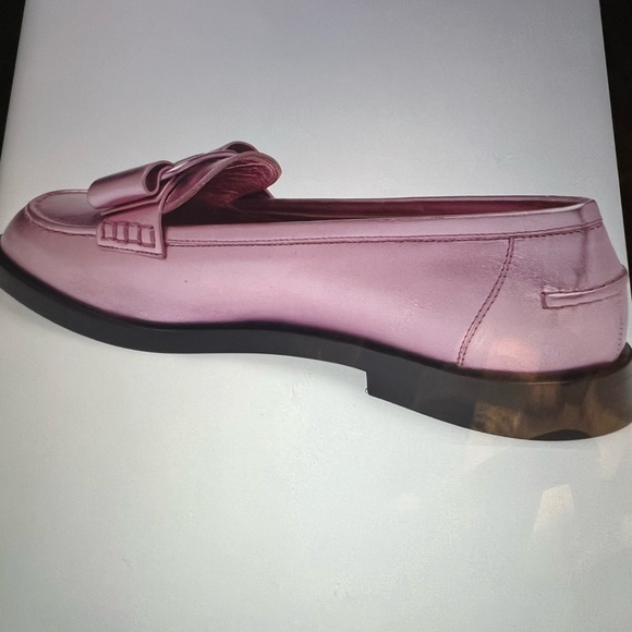 Ferragamo Vivaldo Pink Loafer 9C NWT - Picture 6 of 6